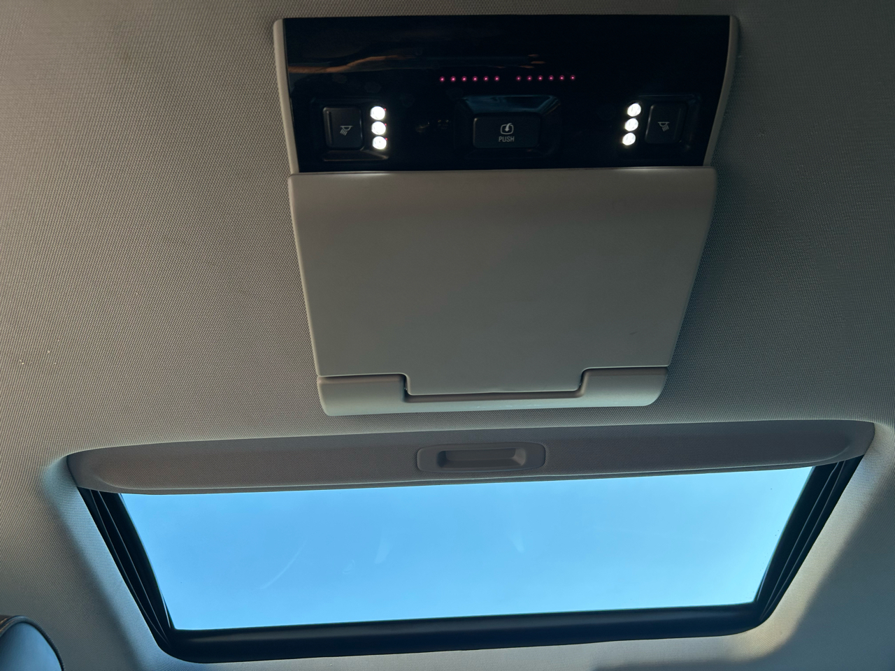 GMC Yukon Denali 2WD 2015