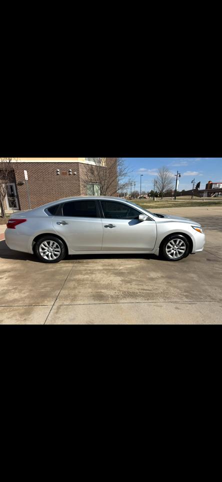 Nissan Altima 2.5 SV 2018