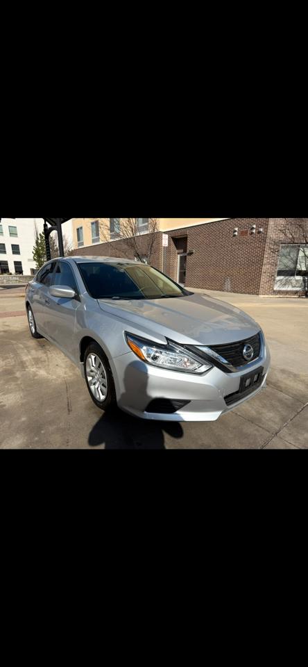 Nissan Altima 2.5 SV 2018