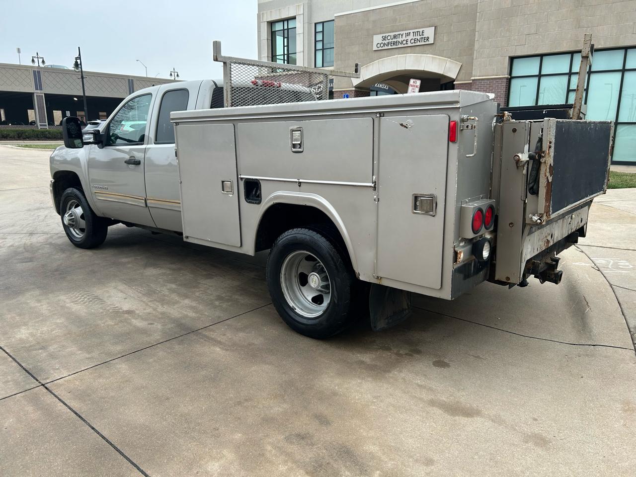 Chevrolet Silverado 3500HD LT1 Ext. Cab DRW 4WD 2009