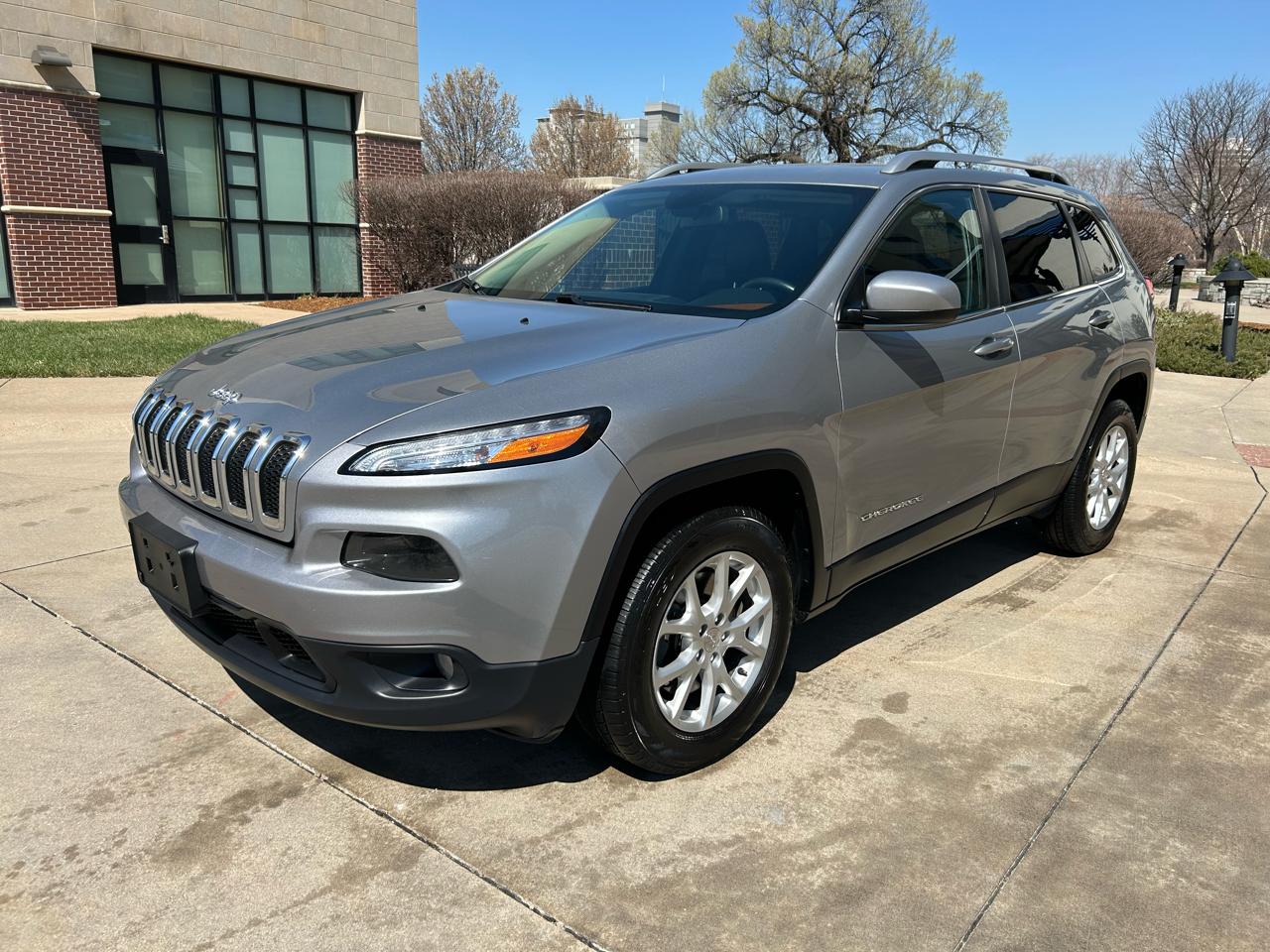 Jeep Cherokee Latitude 4WD 2015