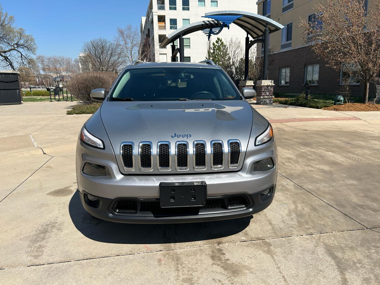 Jeep Cherokee Latitude 4WD 2015
