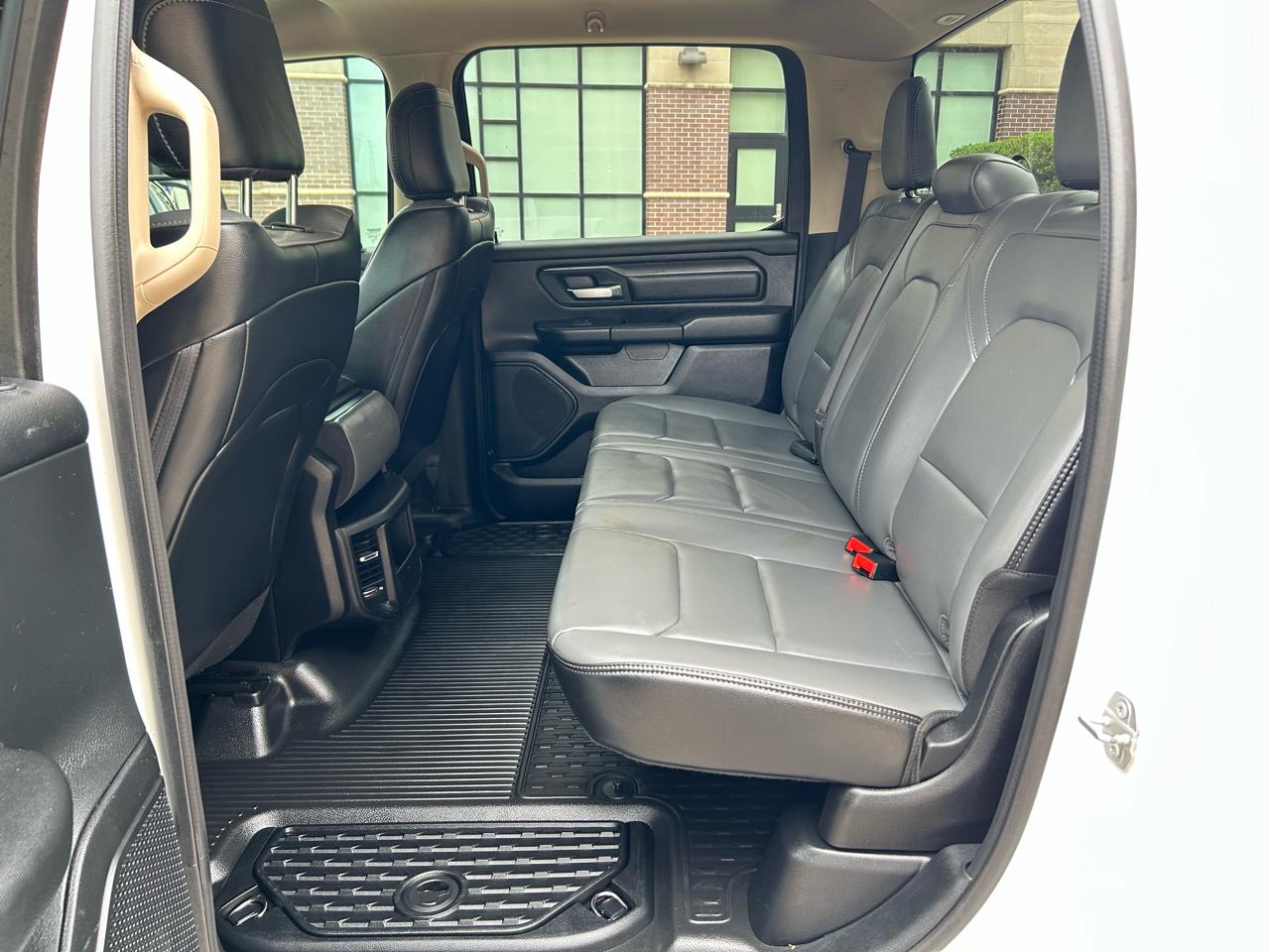 RAM 1500 Tradesman Crew Cab SWB 2WD 2020