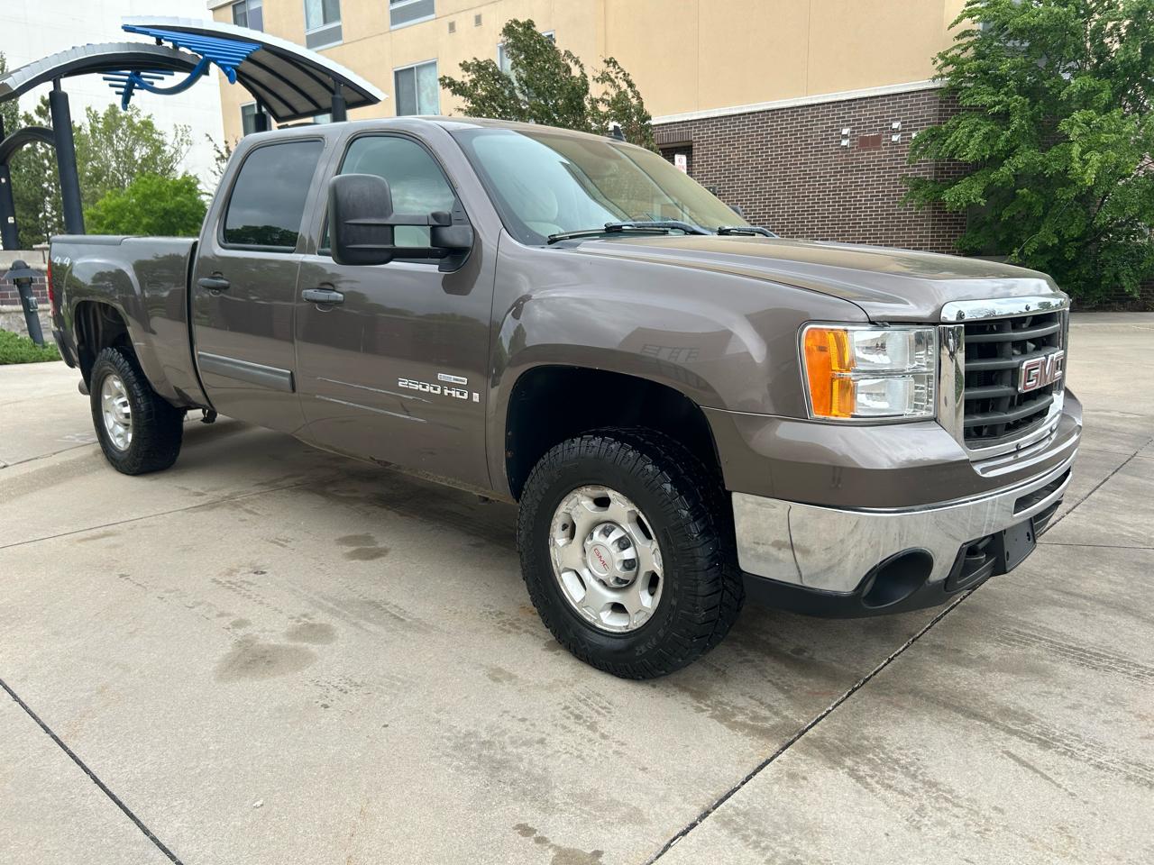 GMC Sierra 2500HD Work Truck Crew Cab Long Box 4WD 2007