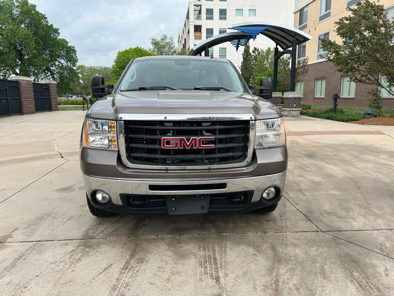 GMC Sierra 2500HD Work Truck Crew Cab Long Box 4WD 2007