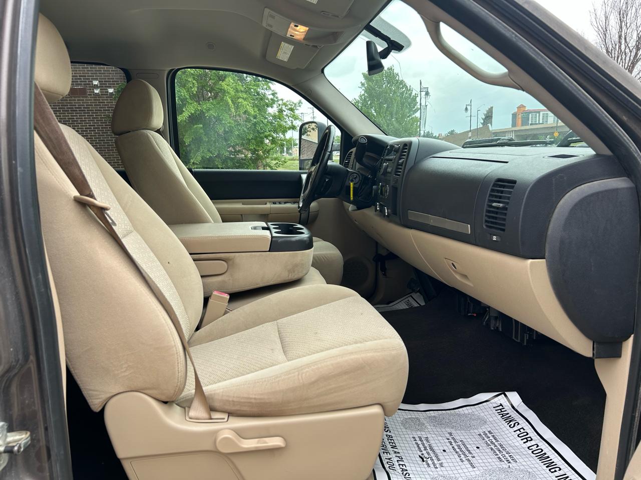 GMC Sierra 2500HD Work Truck Crew Cab Long Box 4WD 2007