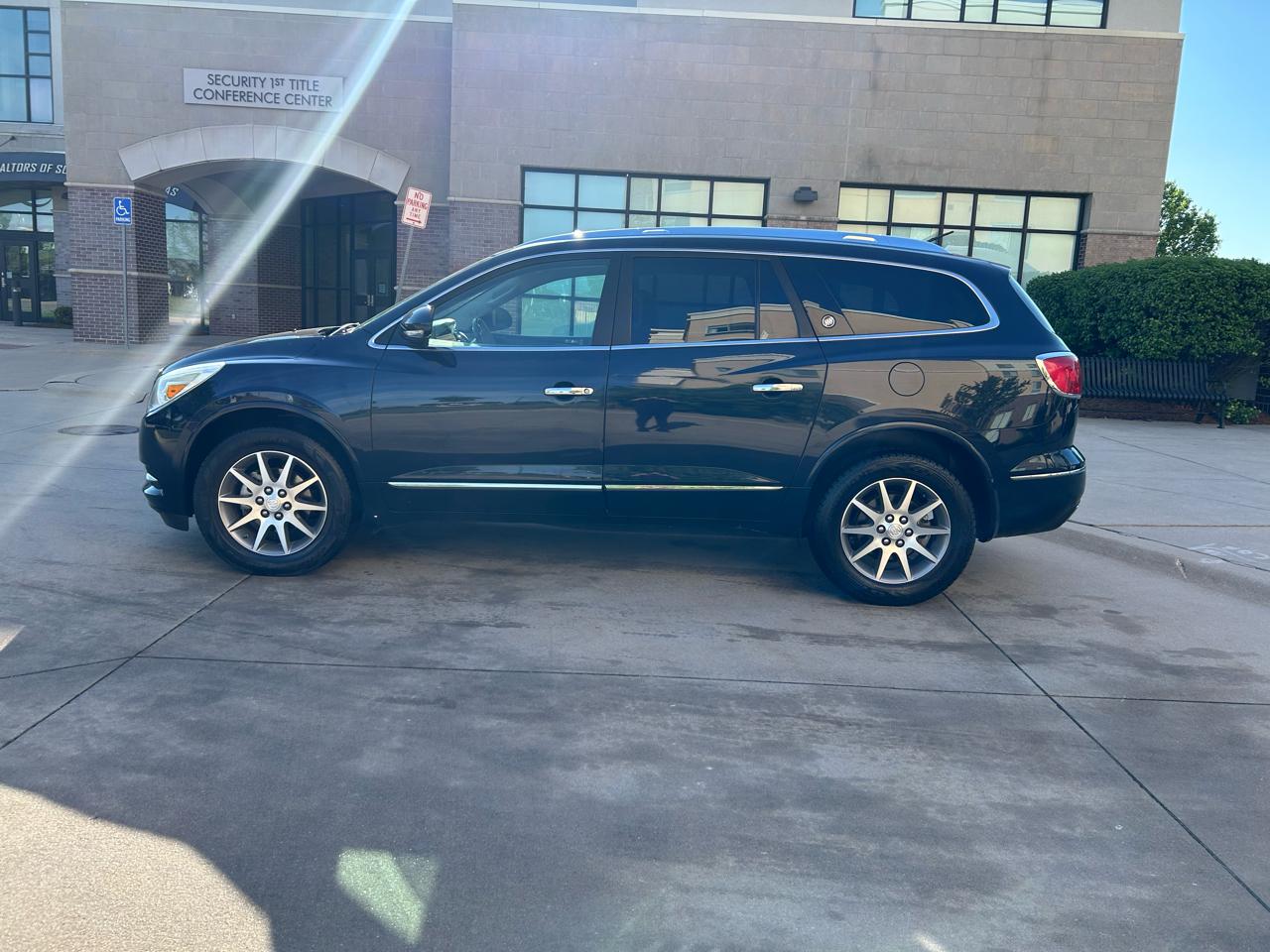 Buick Enclave Convenience FWD 2017