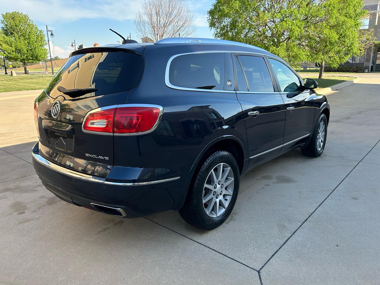 Buick Enclave Convenience FWD 2017