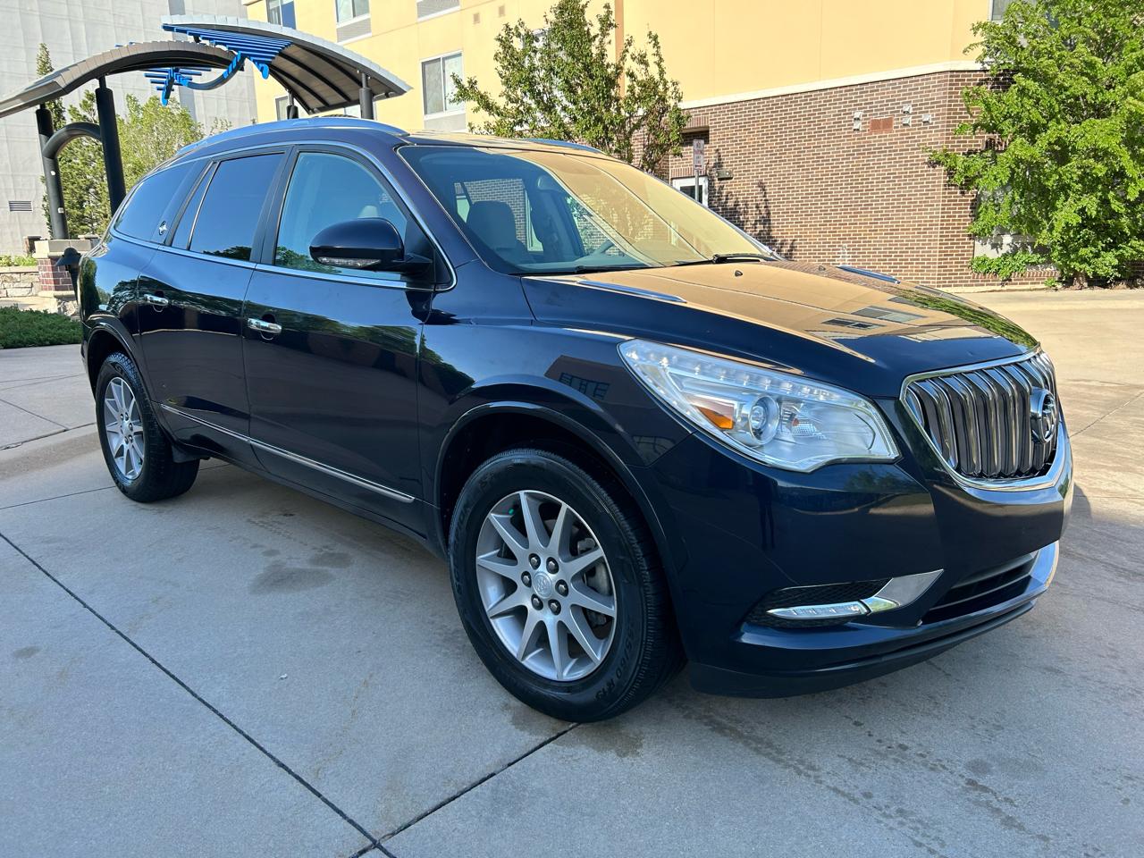 Buick Enclave Convenience FWD 2017