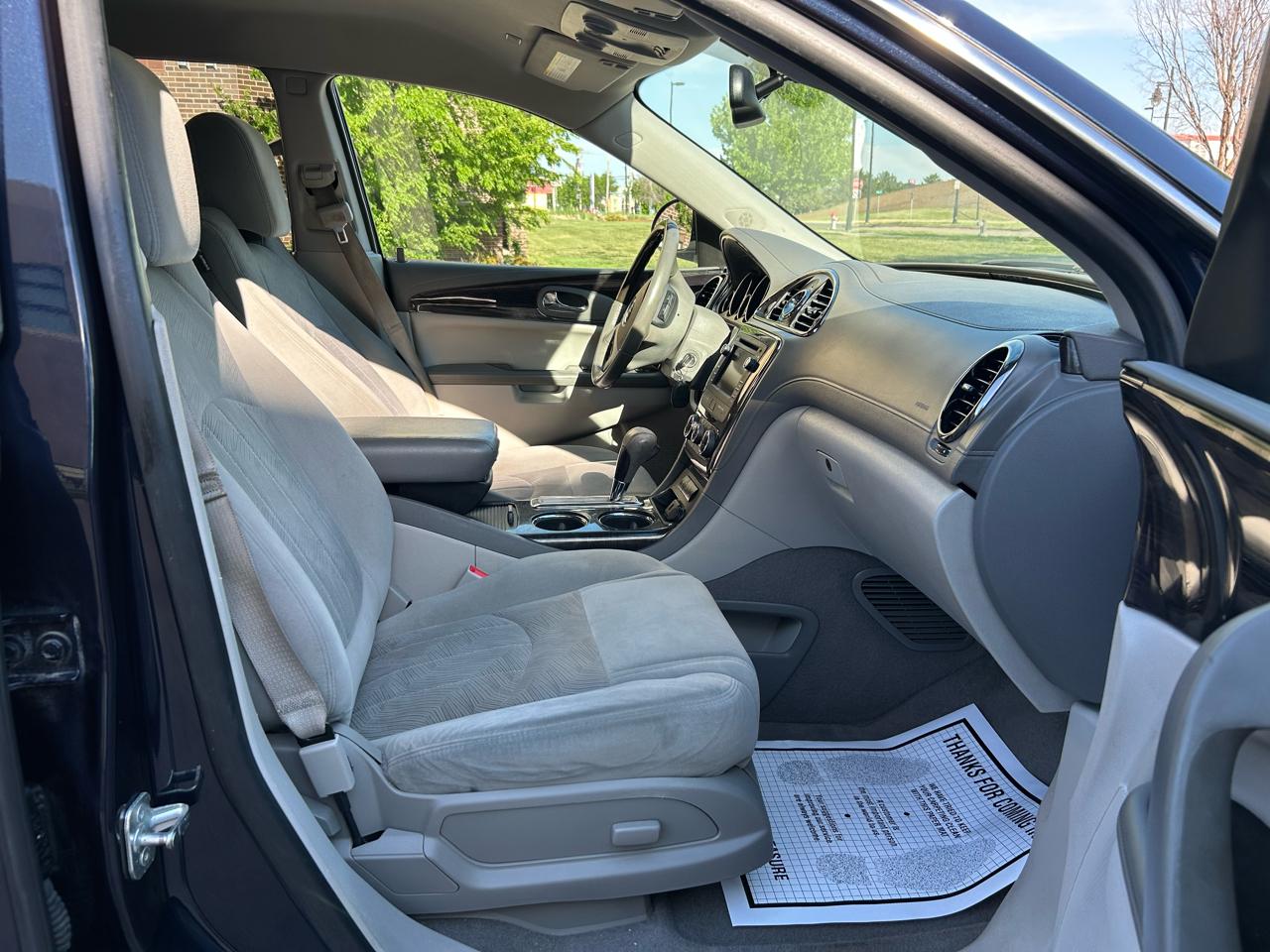 Buick Enclave Convenience FWD 2017