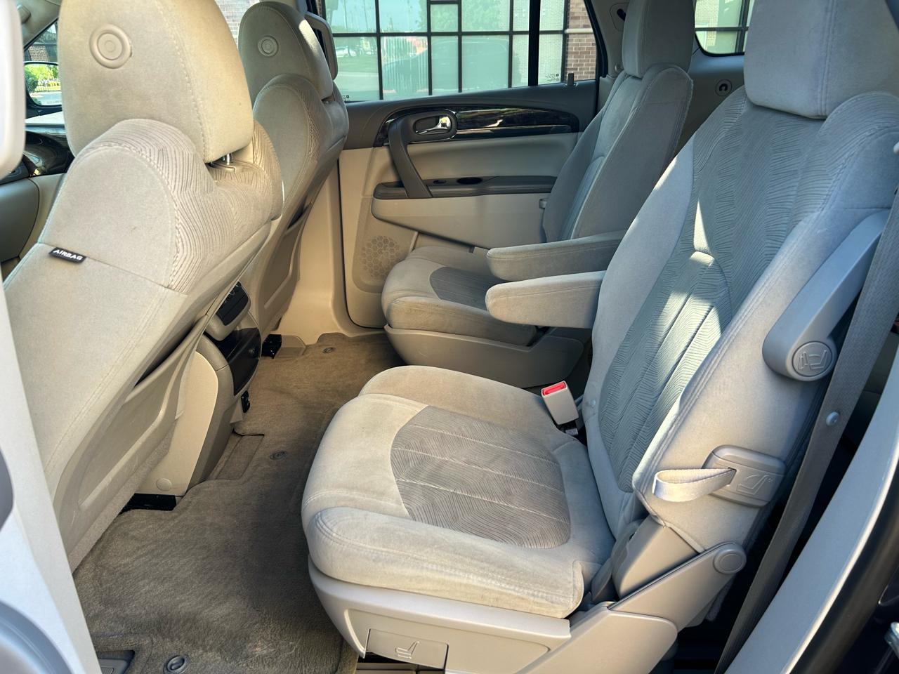 Buick Enclave Convenience FWD 2017