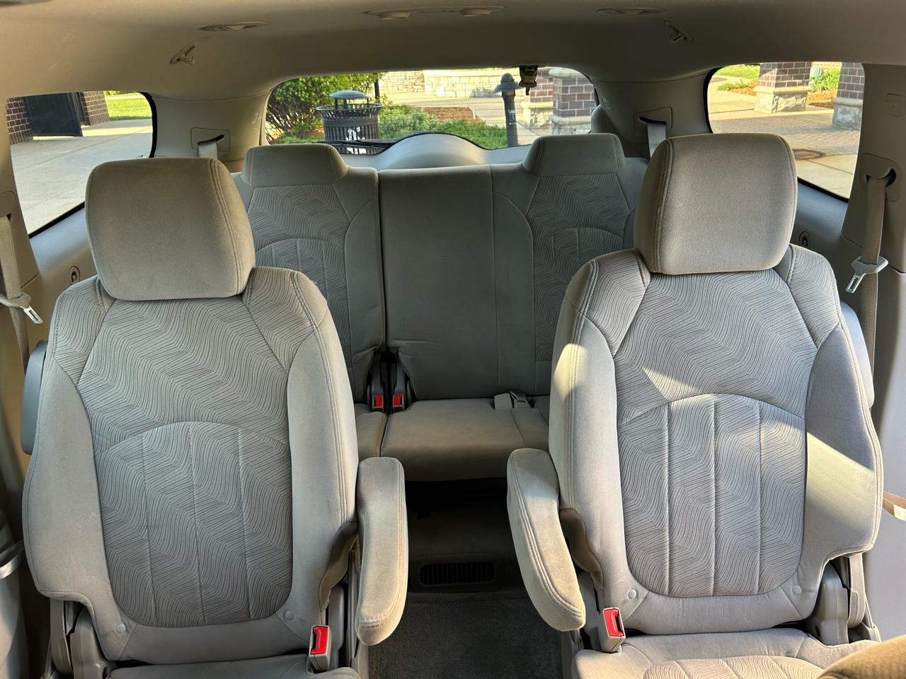 Buick Enclave Convenience FWD 2017