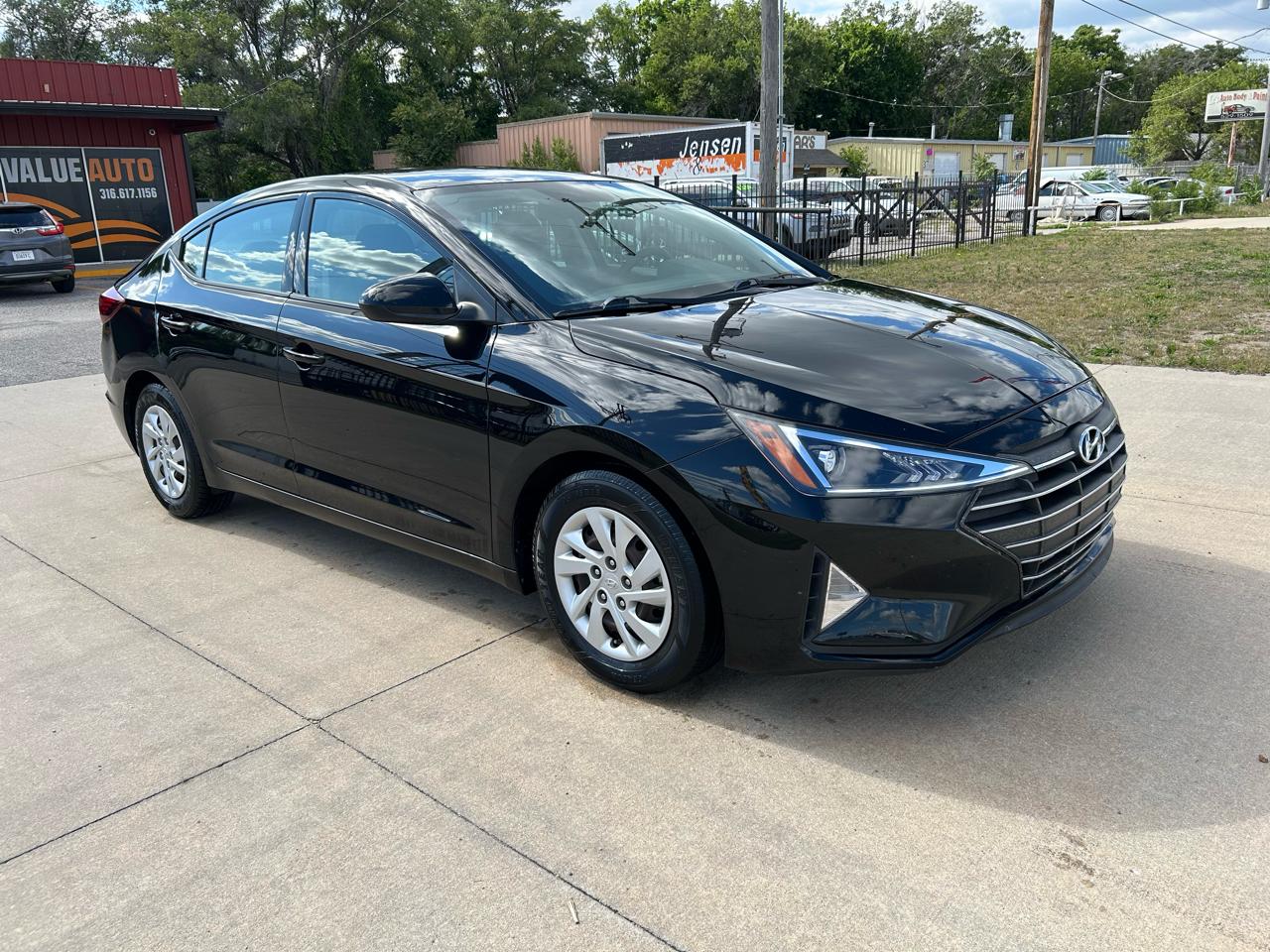 Hyundai Elantra  2019