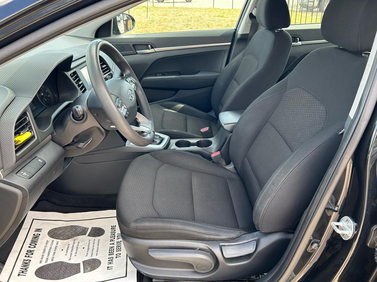 Hyundai Elantra  2019