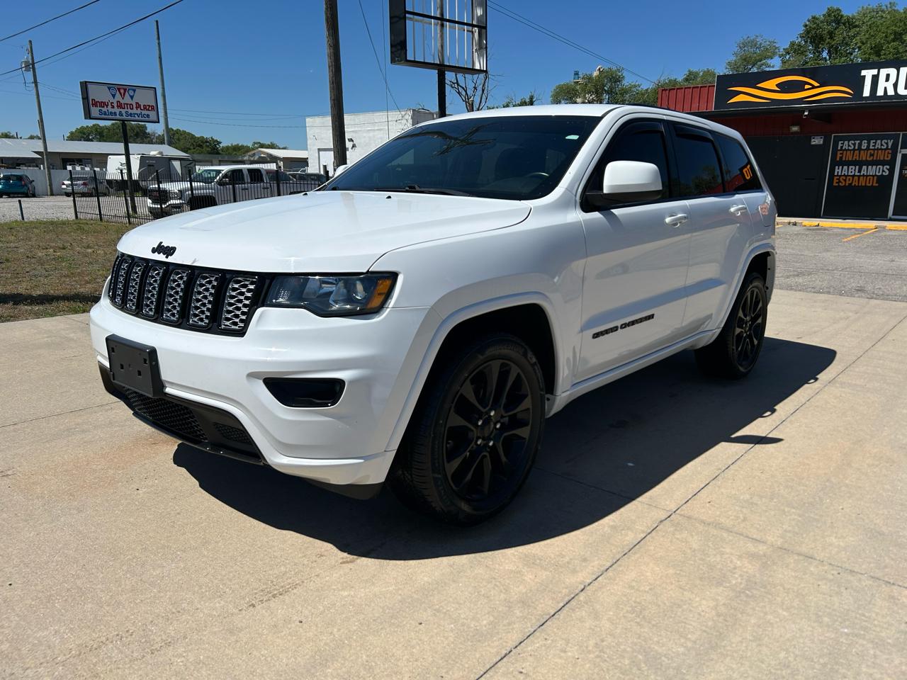 Jeep Grand Cherokee Laredo 4WD 2018