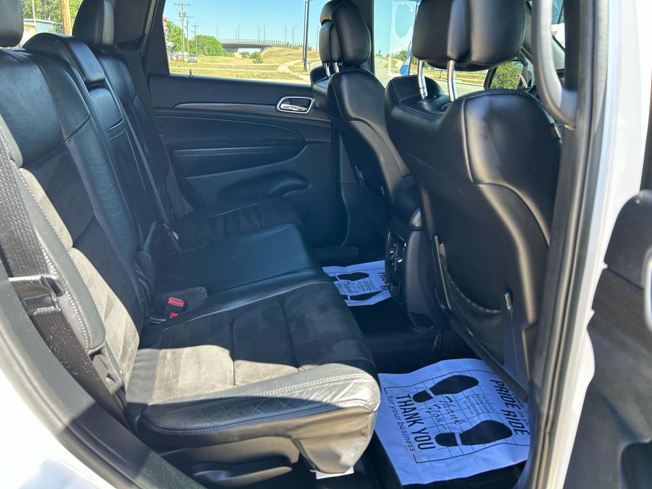 Jeep Grand Cherokee Laredo 4WD 2018