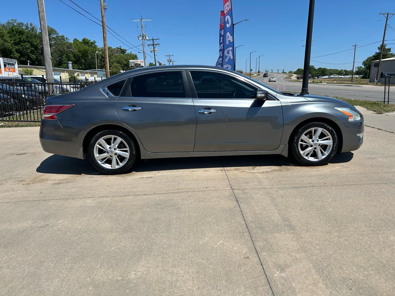 Nissan Altima 2.5 SV 2015