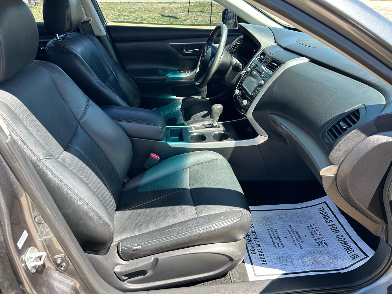 Nissan Altima 2.5 SV 2015