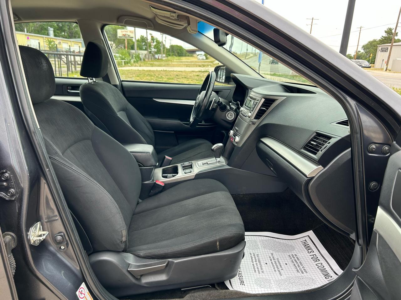 Subaru Legacy 2.5i Premium 2013