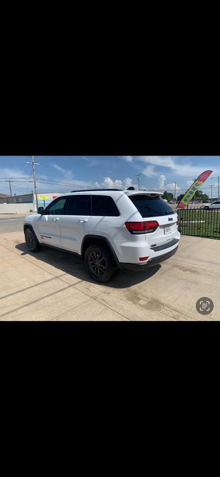 Jeep Grand Cherokee Laredo 2WD 2016
