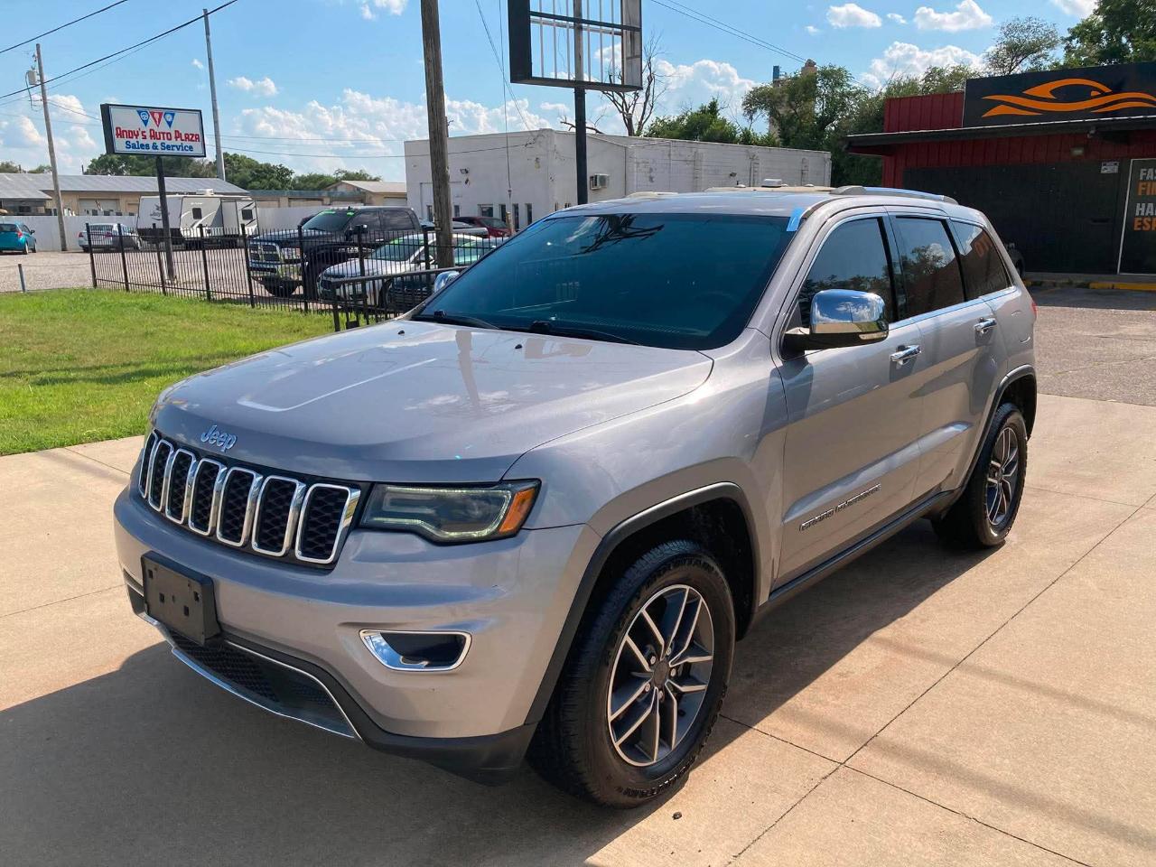 Jeep Grand Cherokee Limited 2WD 2019