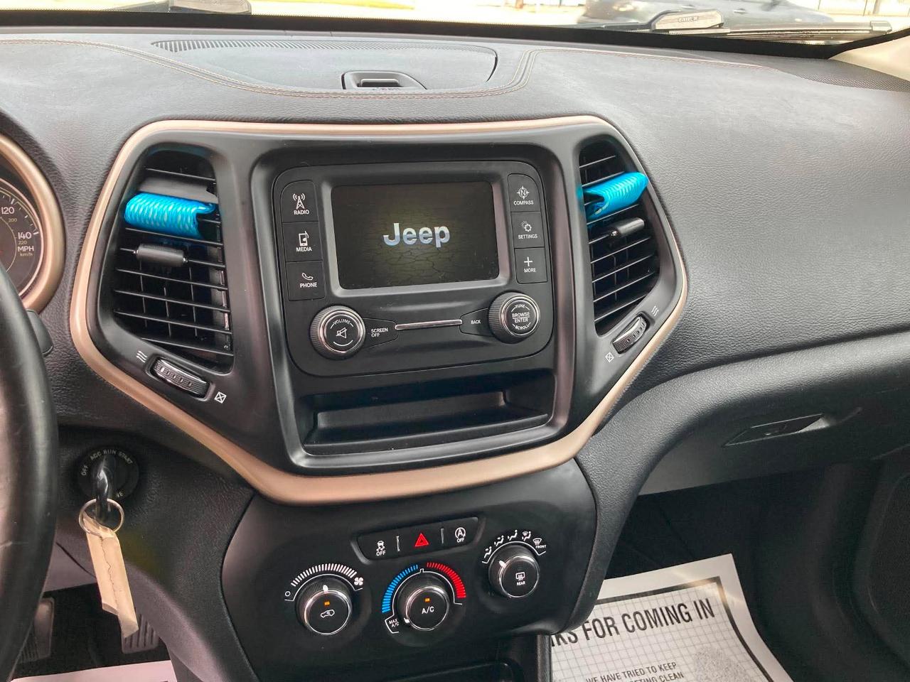 Jeep Cherokee Sport FWD 2016