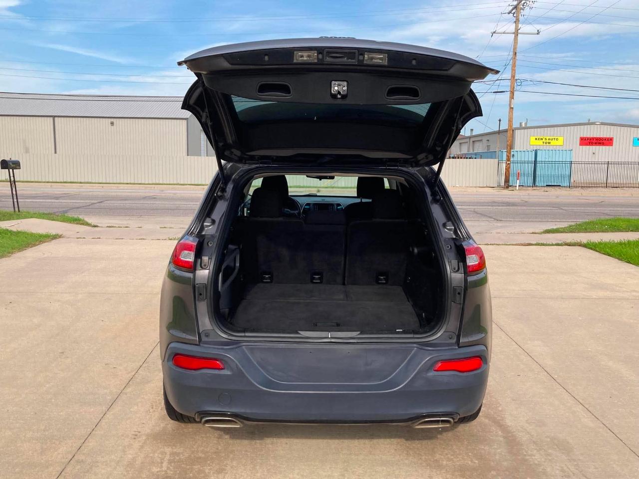 Jeep Cherokee Sport FWD 2016