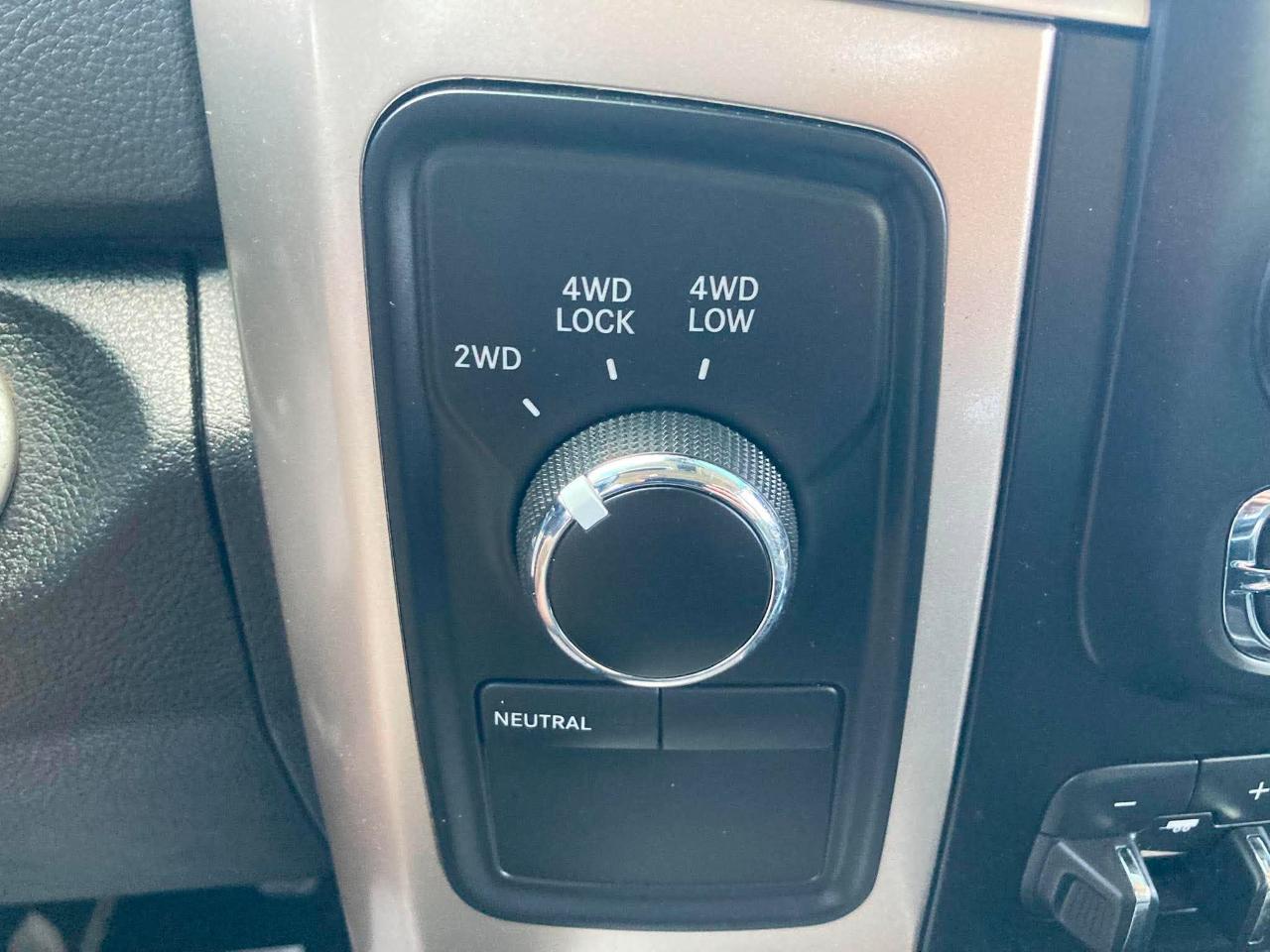 RAM 2500 SLT Crew Cab SWB 4WD 2017