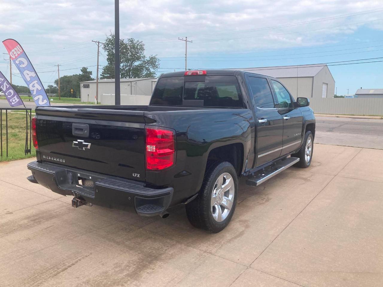 Chevrolet Silverado 1500 LTZ Crew Cab 4WD 2016