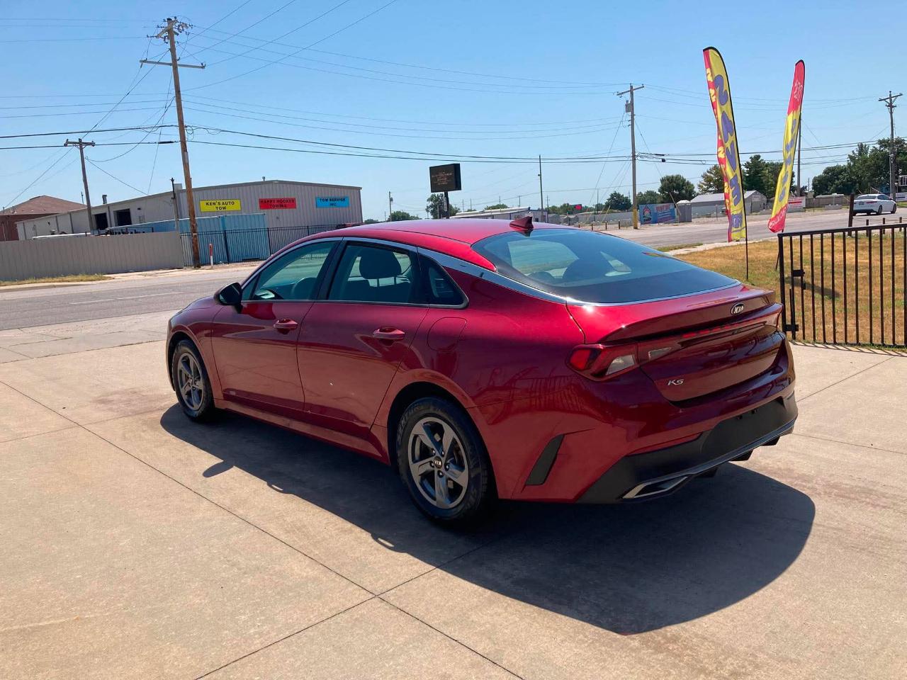Kia K5 LX 2021