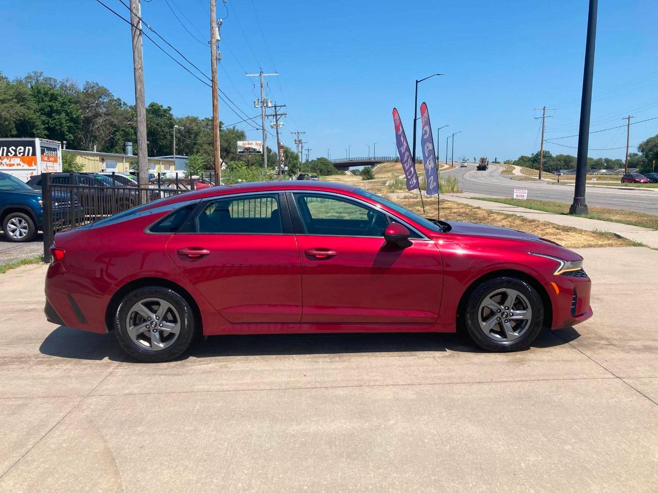 Kia K5 LX 2021
