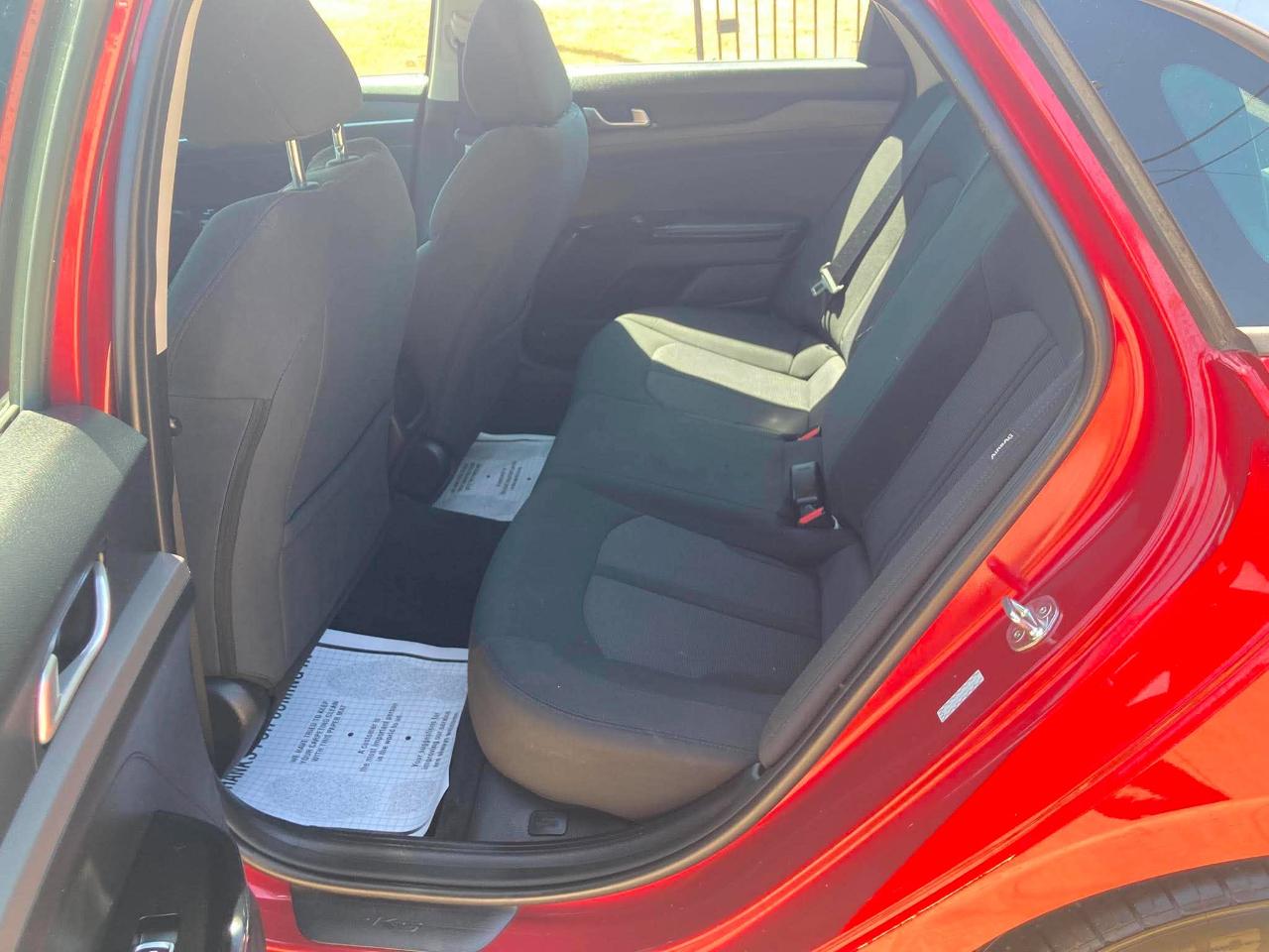 Kia K5 LX 2021