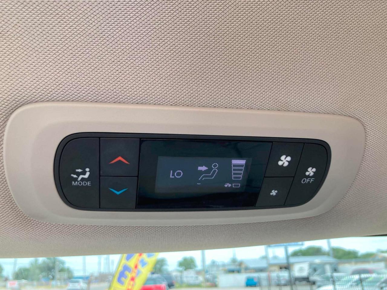 Chrysler Pacifica Touring 2017
