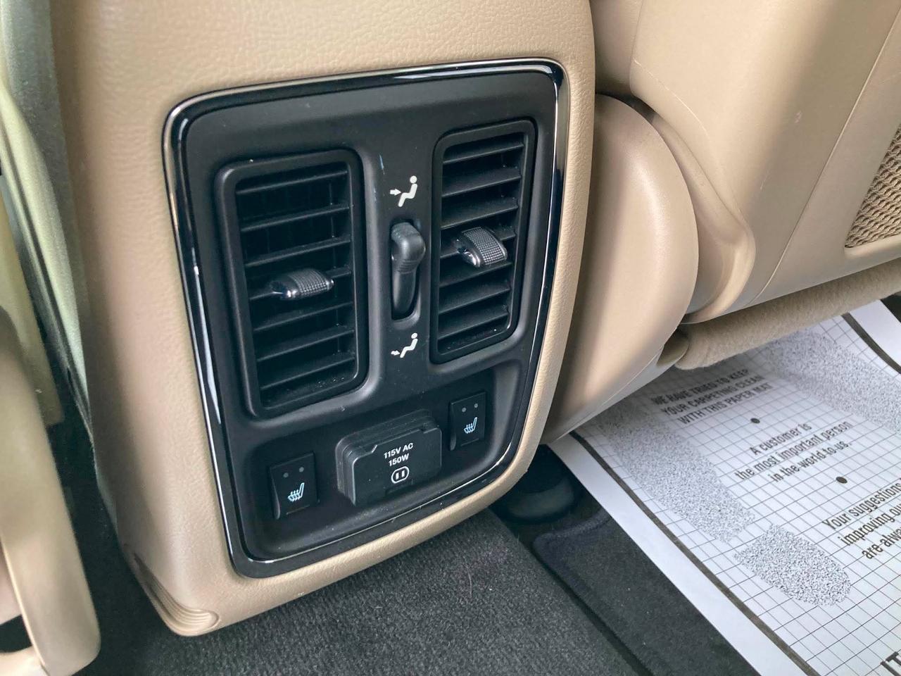 Jeep Grand Cherokee Limited 2WD 2011