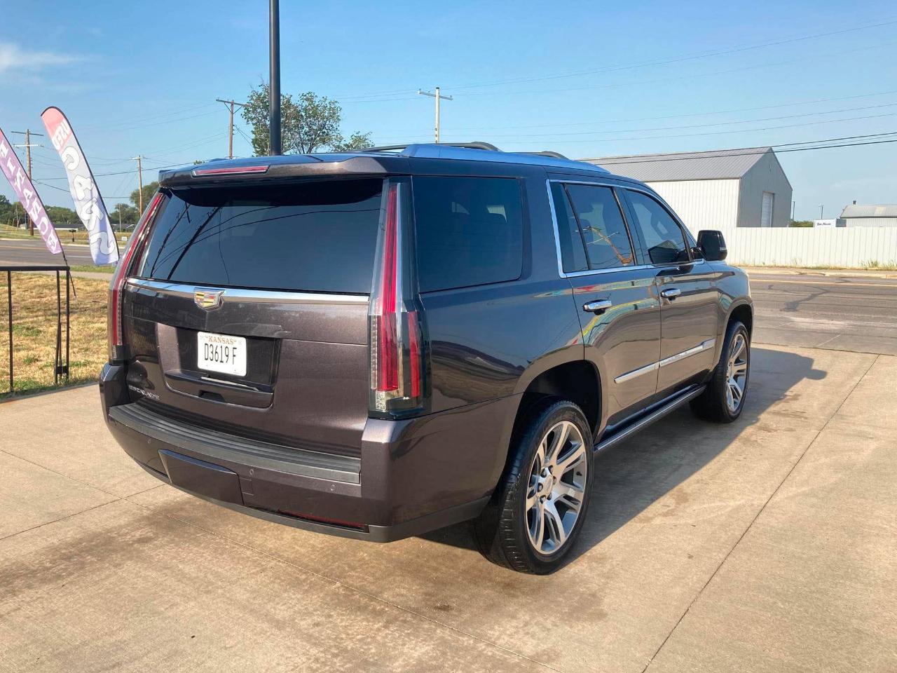 Cadillac Escalade Premium 4WD 2015
