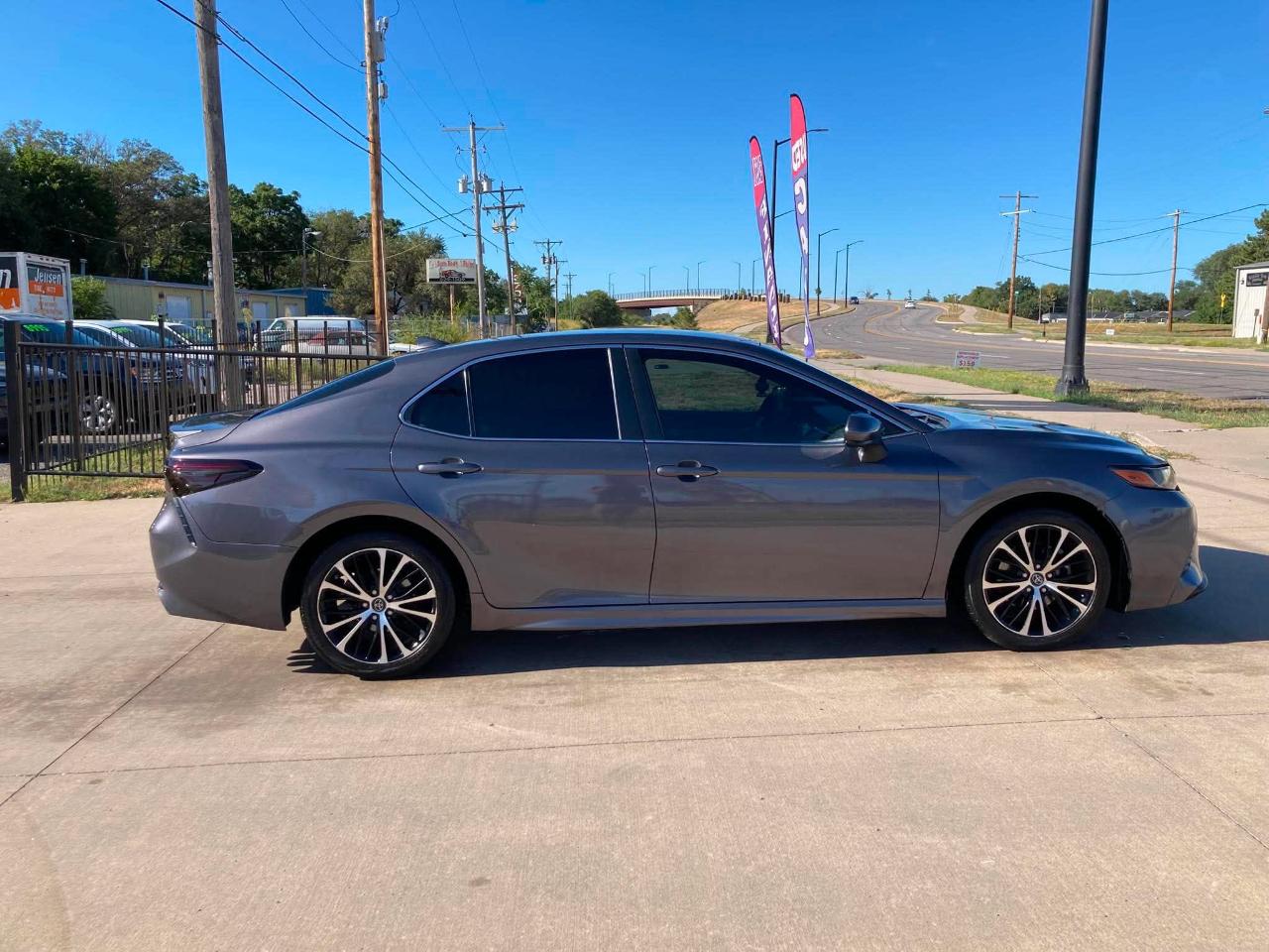 Toyota Camry XLE 2019