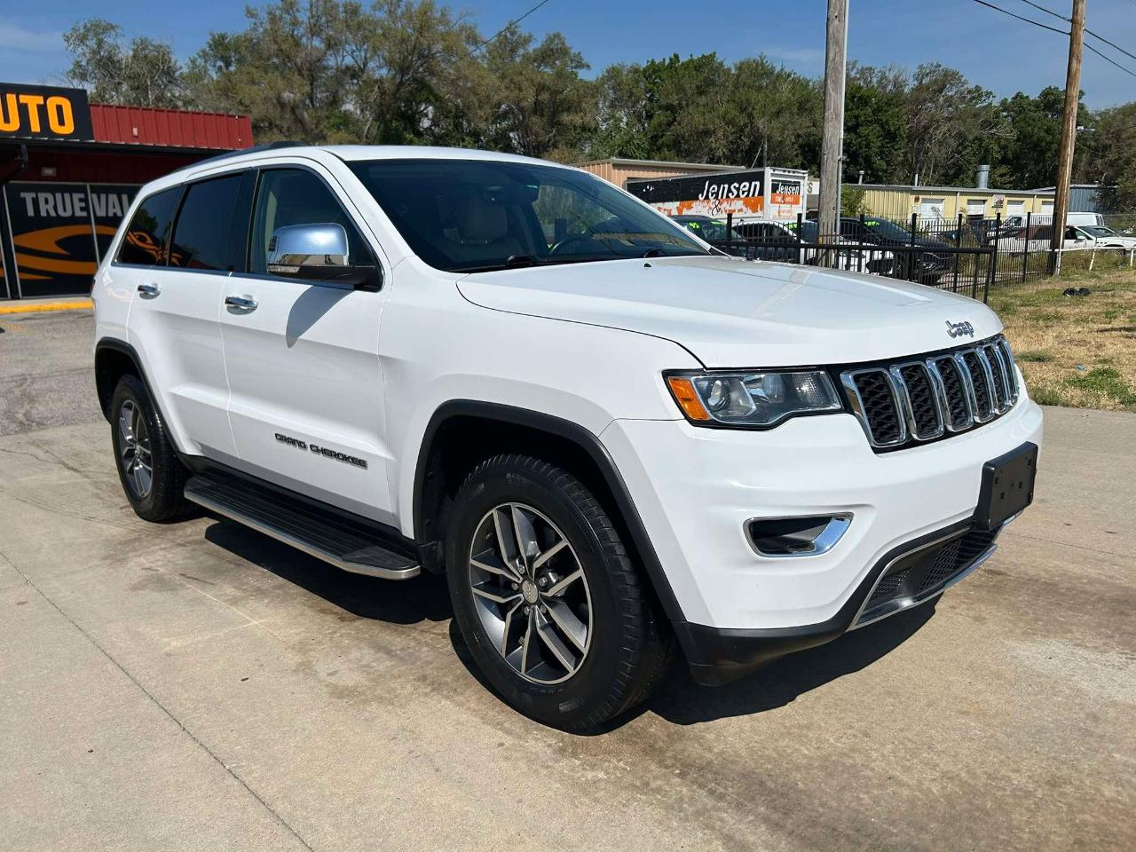 Jeep Grand Cherokee Limited 2WD 2017