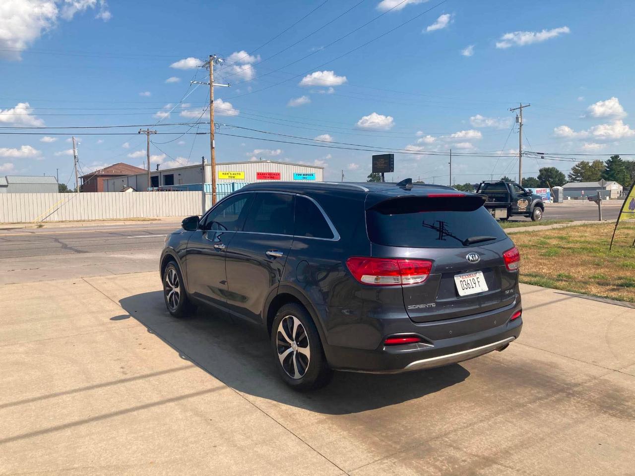 Kia Sorento EX V6 2WD 2018