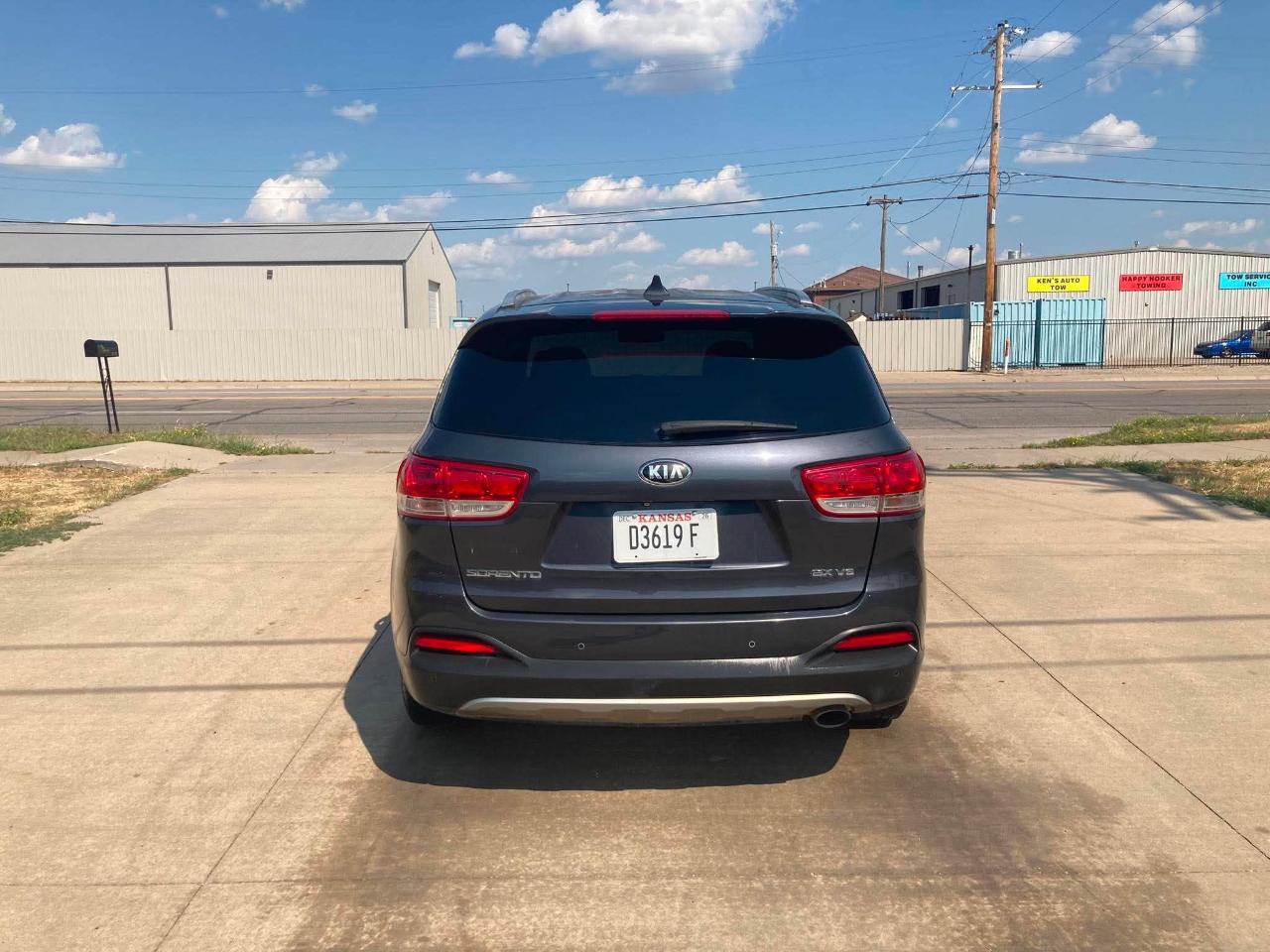 Kia Sorento EX V6 2WD 2018