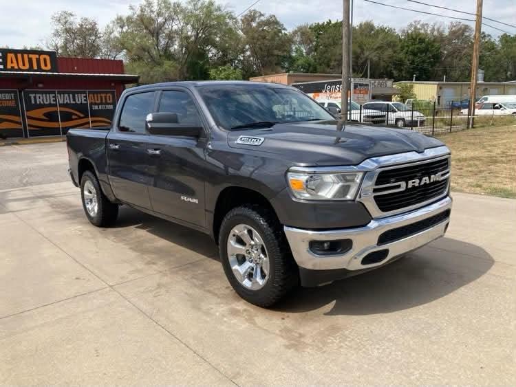 RAM 1500 Big Horn Crew Cab SWB 4WD 2019