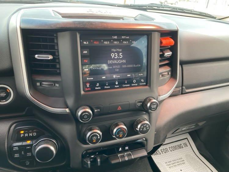 RAM 1500 Big Horn Crew Cab SWB 4WD 2019