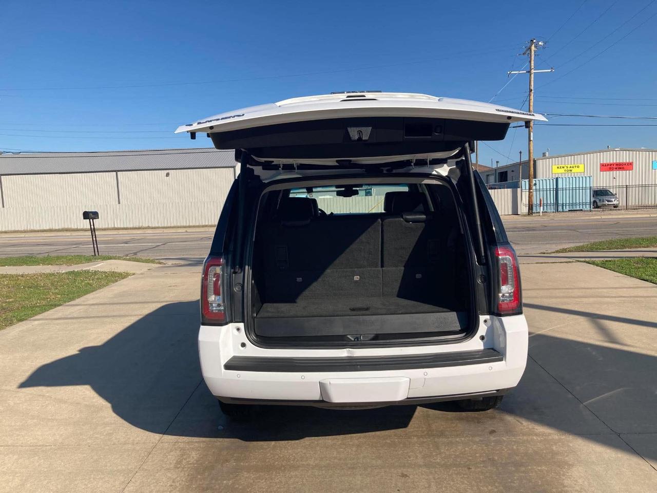 GMC Yukon SLE 4WD 2020