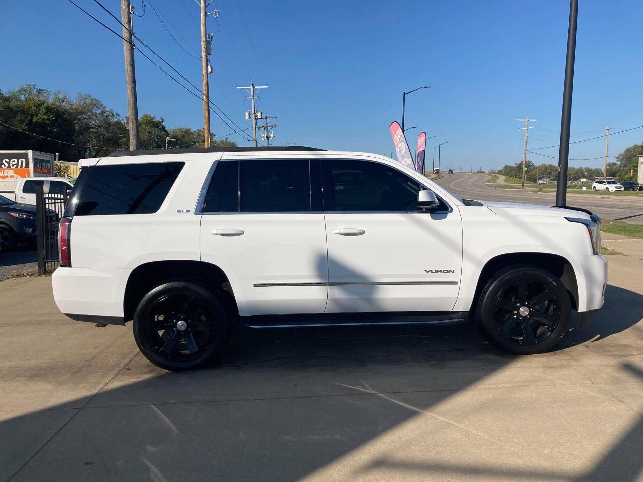 GMC Yukon SLE 4WD 2020