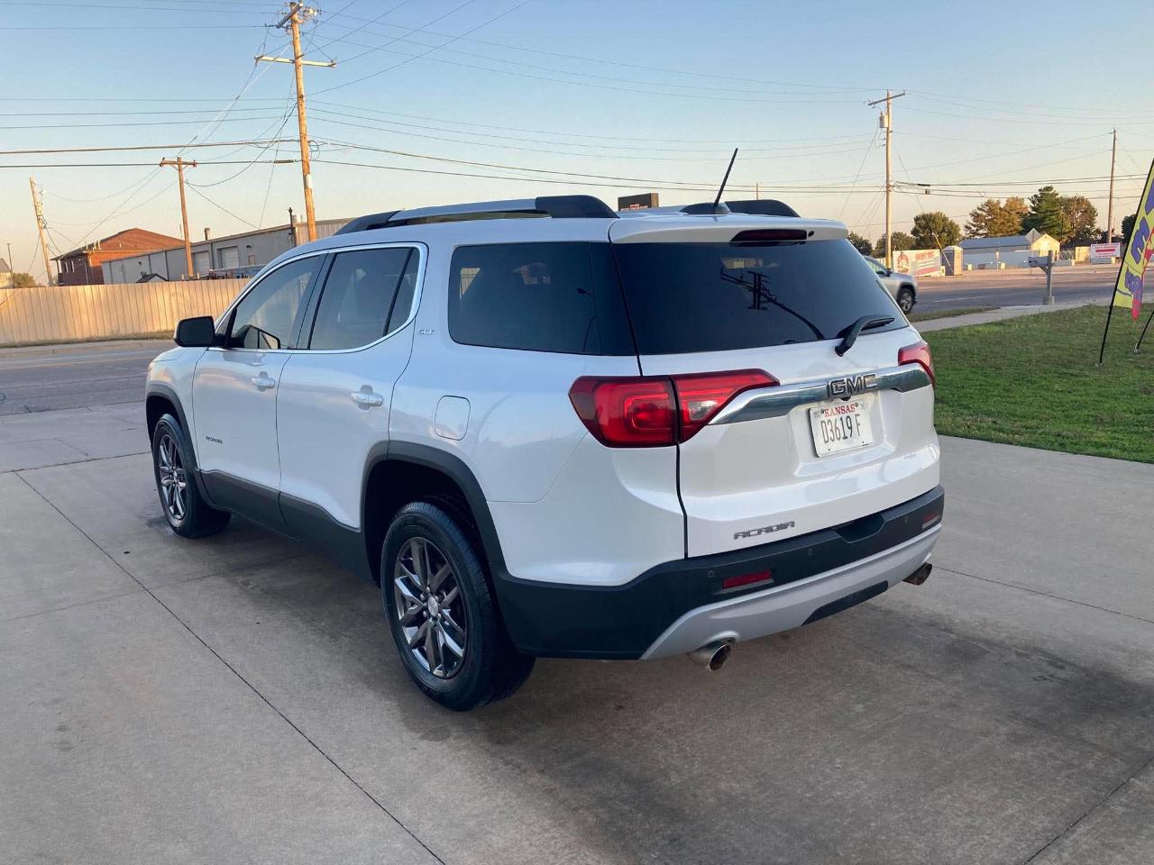 GMC Acadia SLT-1 FWD 2017
