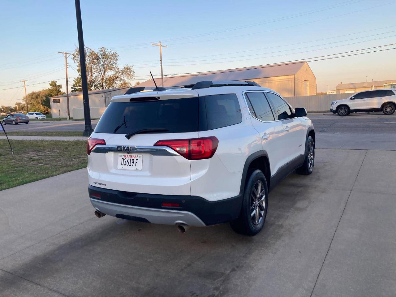 GMC Acadia SLT-1 FWD 2017