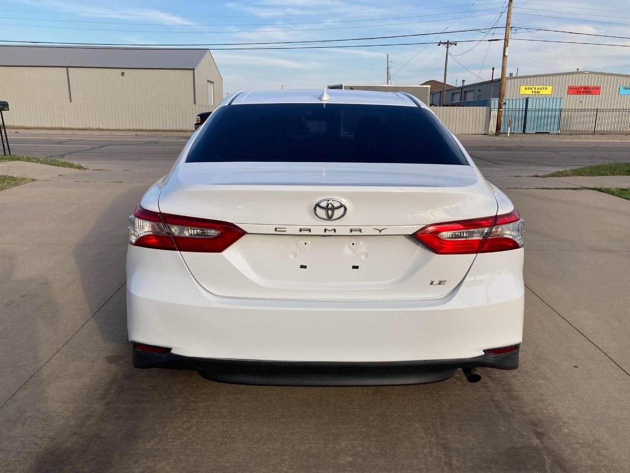 Toyota Camry XLE 2019