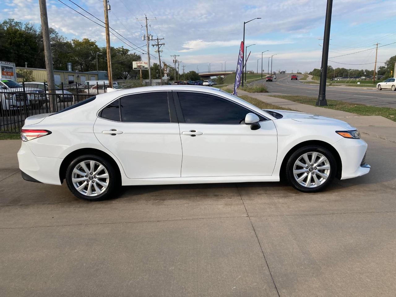 Toyota Camry XLE 2019