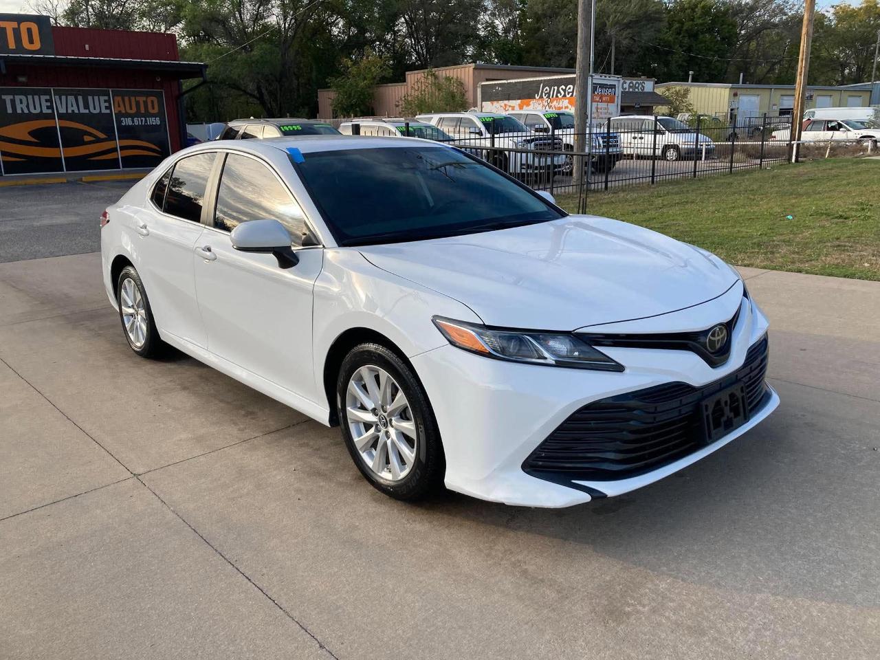 Toyota Camry XLE 2019