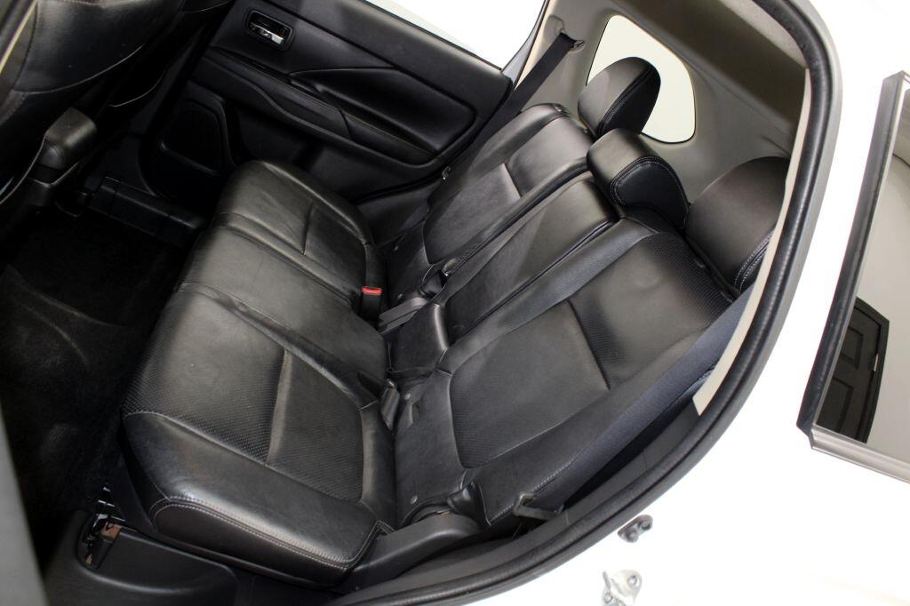 Mitsubishi Outlander SE S-AWC 2014