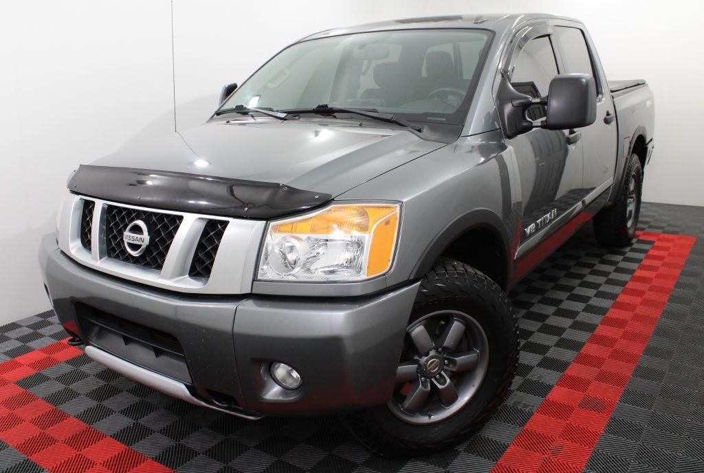 Nissan Titan PRO-4X Crew Cab 4WD SWB 2014